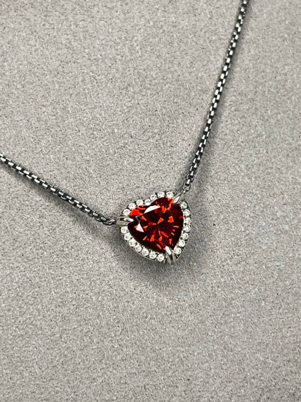 Authentic david yurman heart necklace red garnet, diamonds and sterling silver